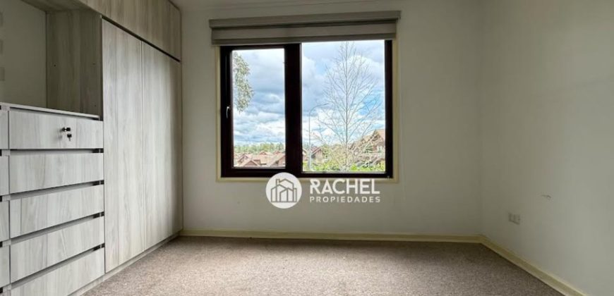 Ver EN VENTA CASA REMODELADA 4 DORMITORIOS, ALTOS DE MIRASUR, TEMUCO