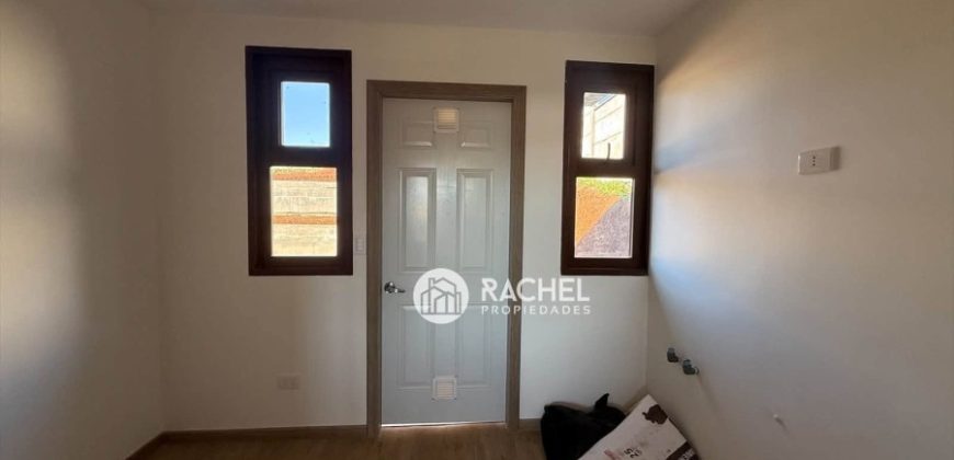 Se Vende Hermosa Casa Mediterránea Nueva en Condominio – Lomas del Carmen