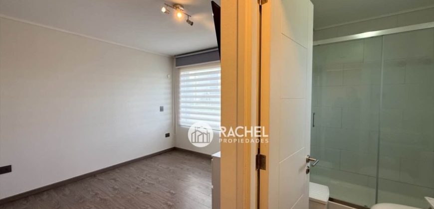 SE VENDE HERMOSA CASA CON GRAN TERRENO- Condominio Mediterráneo