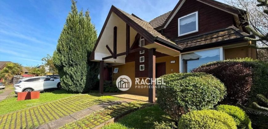 SE VENDE LINDA CASA EN SECTOR BARRIO INGLÉS