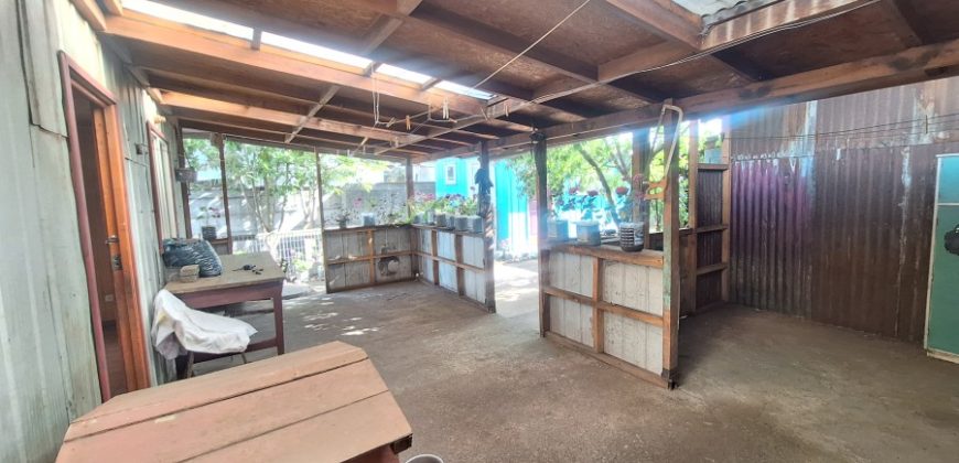 VENDO CASA CALLE QUIDEL – 323 MT2 DE TERRENO