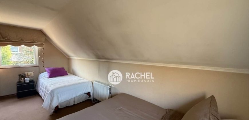 SE VENDE LINDA CASA EN SECTOR BARRIO INGLÉS