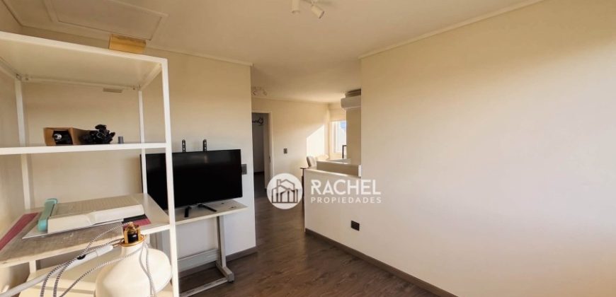 SE VENDE HERMOSA CASA CON GRAN TERRENO- Condominio Mediterráneo