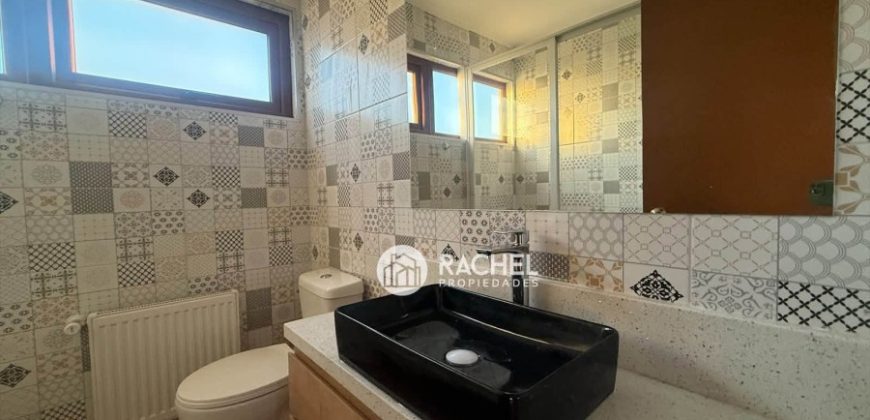 SE VENDE IMPECABLE CASA REMODELADA- Sector Villa Cataluña