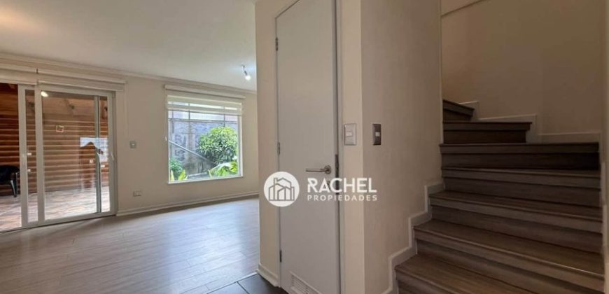 SE ARRIENDA IMPECABLE CASA CON QUINCHO – Condominio Altos del Maipo