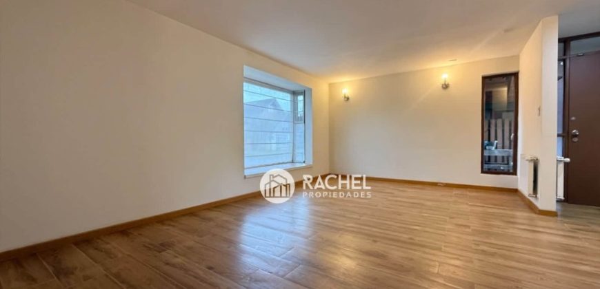 SE VENDE IMPECABLE CASA REMODELADA- Sector Villa Cataluña