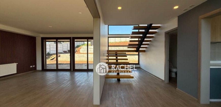 Se Vende Hermosa Casa Mediterránea Nueva en Condominio – Lomas del Carmen
