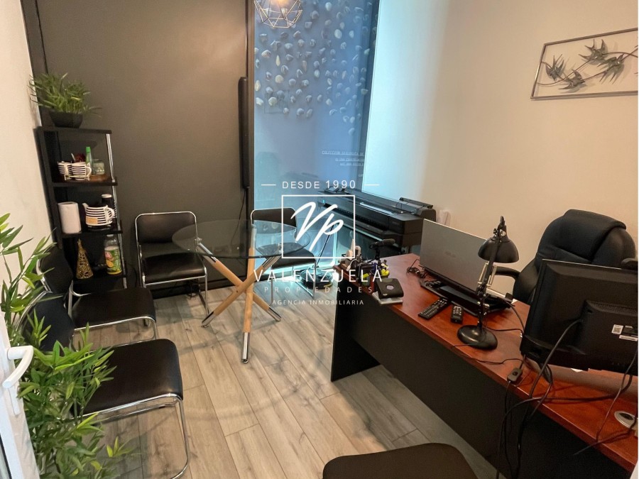 Moderno espacio de trabajo en Edificio Vanguardia