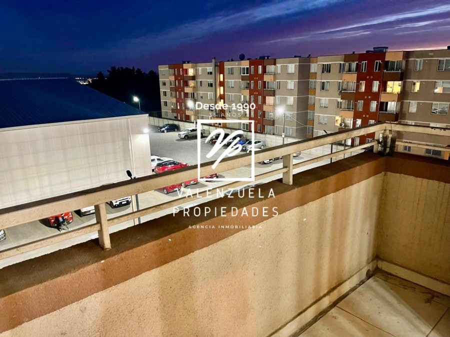 Condominio Alto Lomas Del Carmen Dos Dormitorios y Estacionamiento