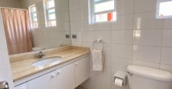 CASA EN ARRIENDO 4 DORMITORIOS 3 BAÑOS BARRIO LAS ENCINAS