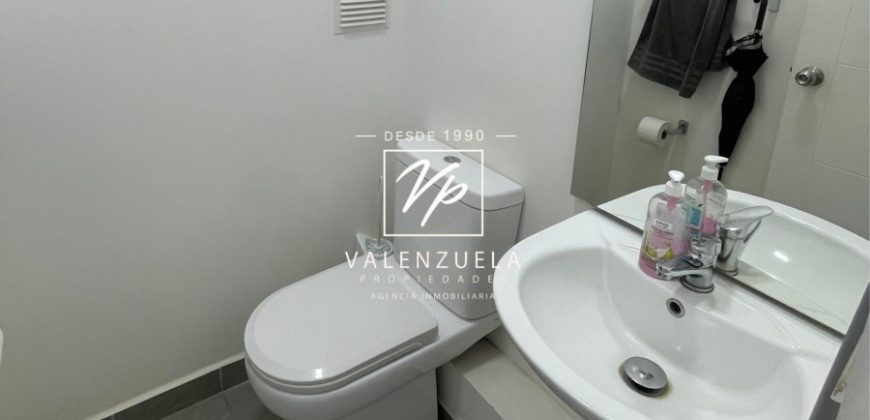 Moderno espacio de trabajo en Edificio Vanguardia