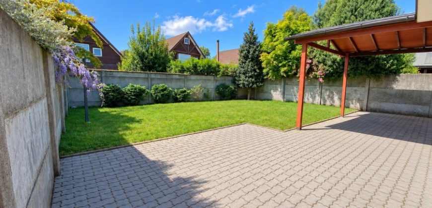 CASA EN ARRIENDO 4 DORMITORIOS 3 BAÑOS BARRIO LAS ENCINAS