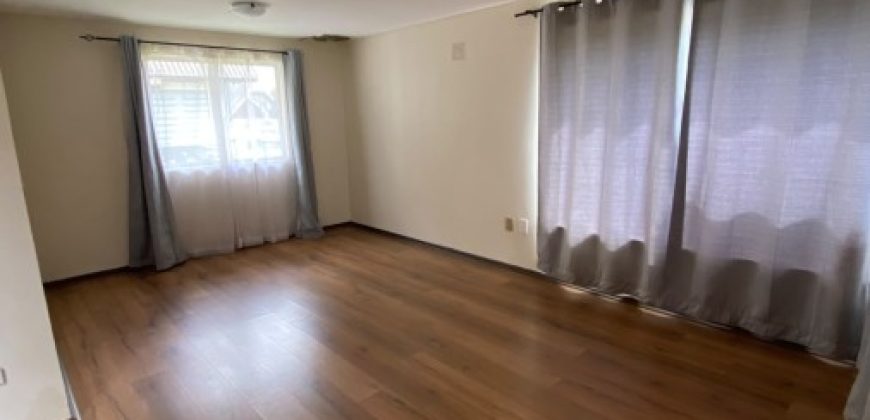 Casa 3 dormitorios 3 baños estacionamiento