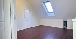 CASA EN ARRIENDO 4 DORMITORIOS 3 BAÑOS BARRIO LAS ENCINAS