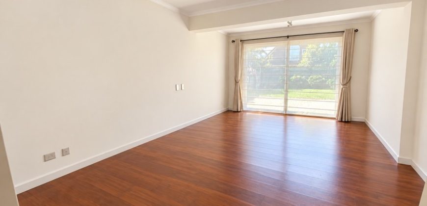 CASA EN ARRIENDO 4 DORMITORIOS 3 BAÑOS BARRIO LAS ENCINAS