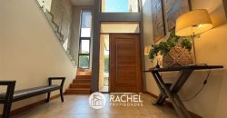 SE VENDE MARAVILLOSA CASA MEDITERRANEA CON GRAN TERRENO EN CONDOMINIO- Lomas del Carmen