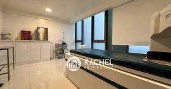 EN VENTA GRAN LOCAL COMERCIAL RENTANDO SECTOR AVDA ALEMANIA