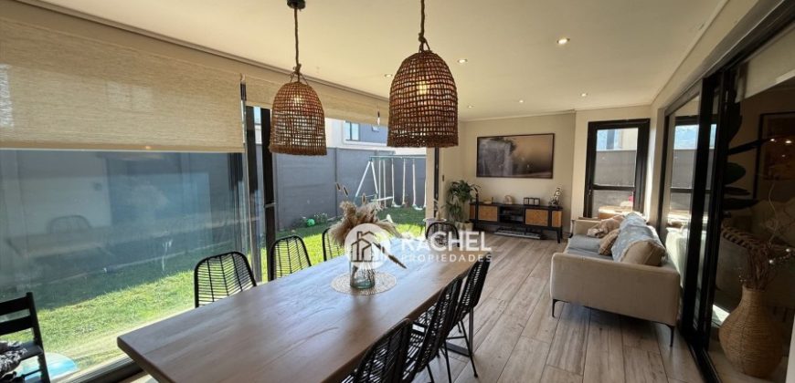 SE VENDE HERMOSA CASA AMPLIADA – Condominio Belo Horizonte