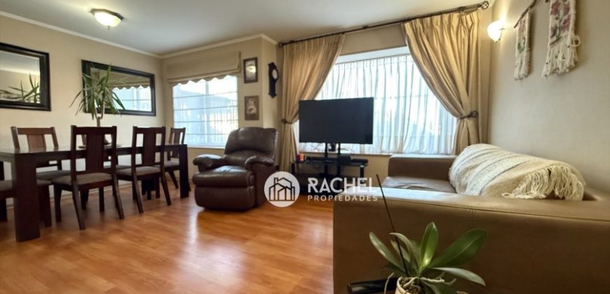 SE VENDE LINDA CASA AMPLIADA CON QUINCHO – Barrio Los Arquitectos