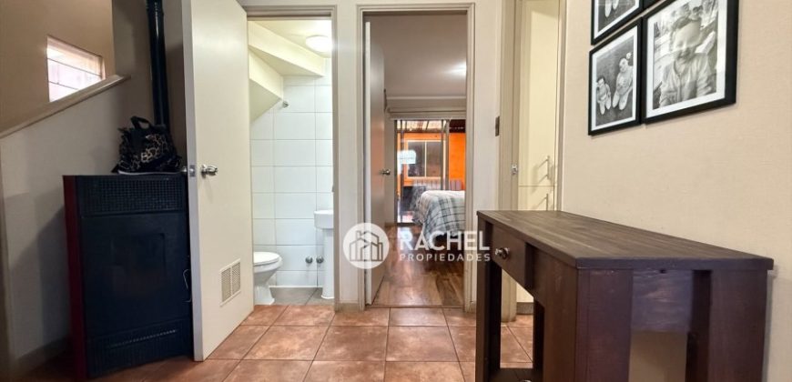 SE VENDE LINDA CASA AMPLIADA CON QUINCHO – Barrio Los Arquitectos