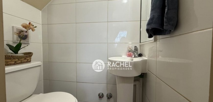 SE VENDE LINDA CASA AMPLIADA CON QUINCHO – Barrio Los Arquitectos