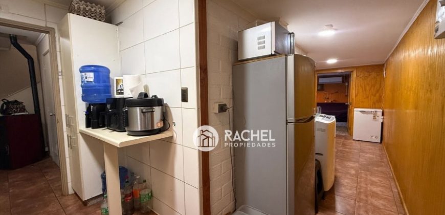 SE VENDE LINDA CASA AMPLIADA CON QUINCHO – Barrio Los Arquitectos