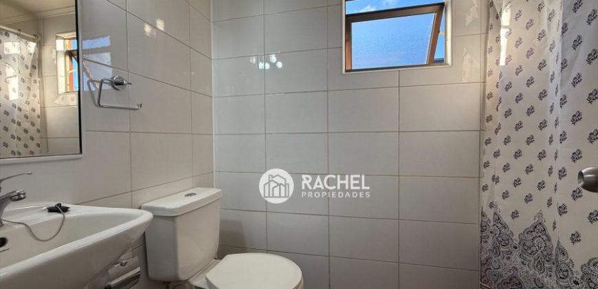 SE VENDE LINDA CASA AMPLIADA CON QUINCHO – Barrio Los Arquitectos