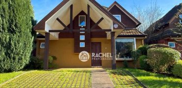SE VENDE LINDA CASA EN SECTOR BARRIO INGLÉS