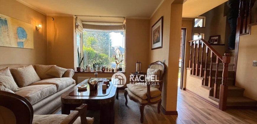 SE VENDE LINDA CASA EN SECTOR BARRIO INGLÉS