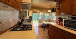 SE VENDE LINDA CASA EN SECTOR BARRIO INGLÉS